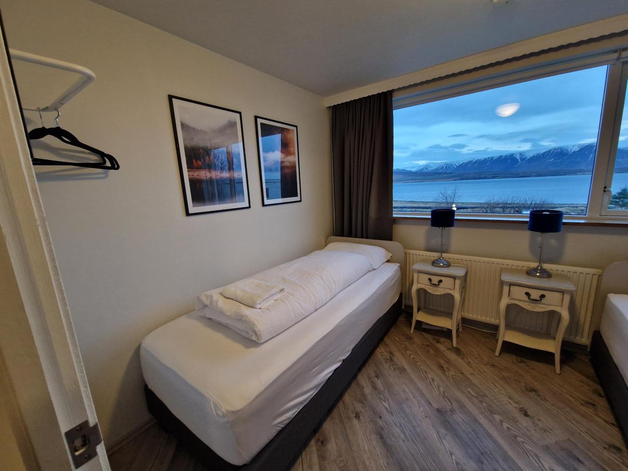אקורירי North Inn - Guesthouse And Cabin חדר תמונה